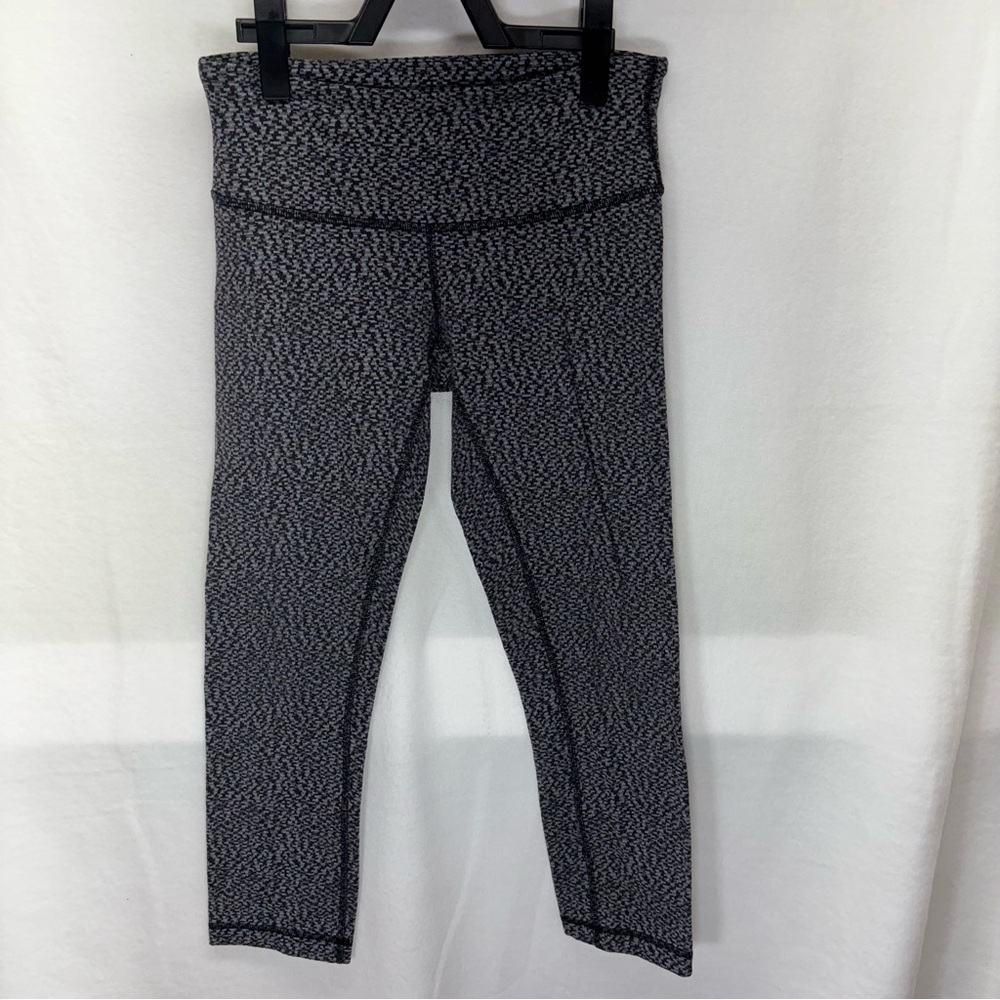 Lululemon‎ Wunder Under High Rise Tight Leggings Black Grey Speckle Print Size 4